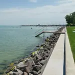 Appartement Vizpart Hullam Balatonlelle